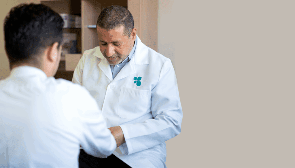 د. عبدالخالق العريبي - استشاري أمراض المفاصل والروماتيزم